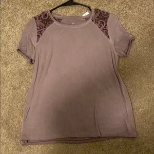 american eagle t-shirt